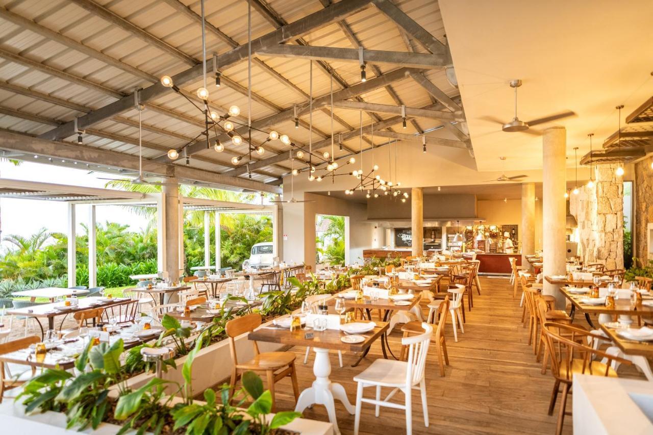 Victoria Beachcomber Resort & Spa - Victoria For 2 - Adults Only Pointe aux Piments Exterior photo